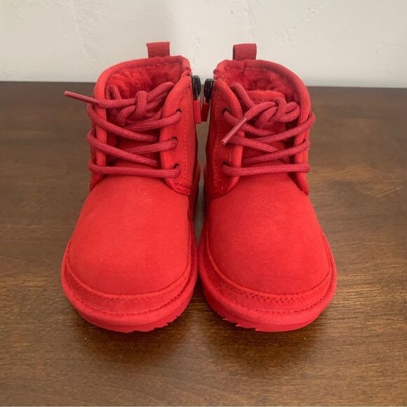 UGG NEW Unisex Neumel II Boots Baby Size 7 Chukka Boot Red - Picture 4 of 13